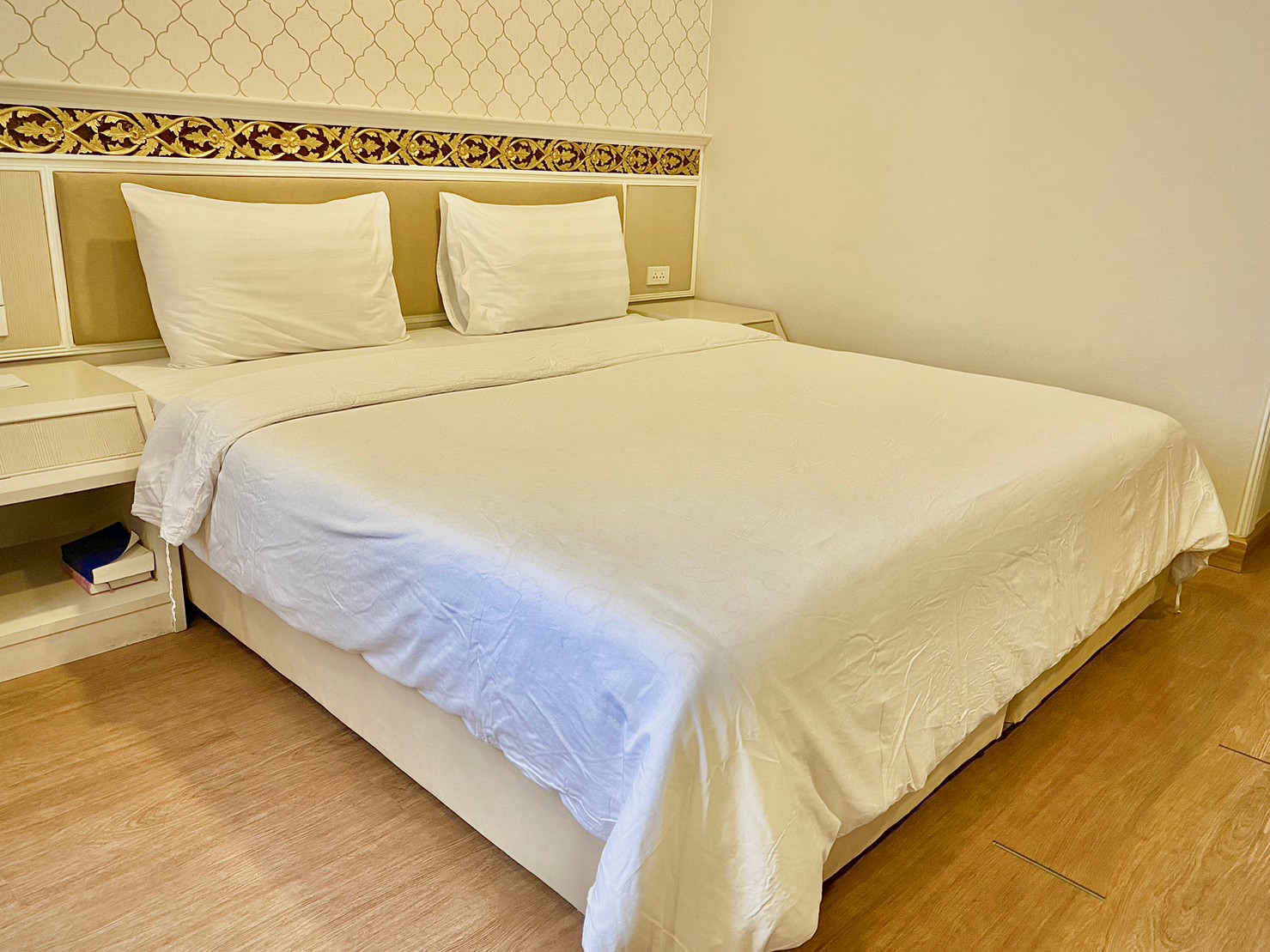 Room Image 3