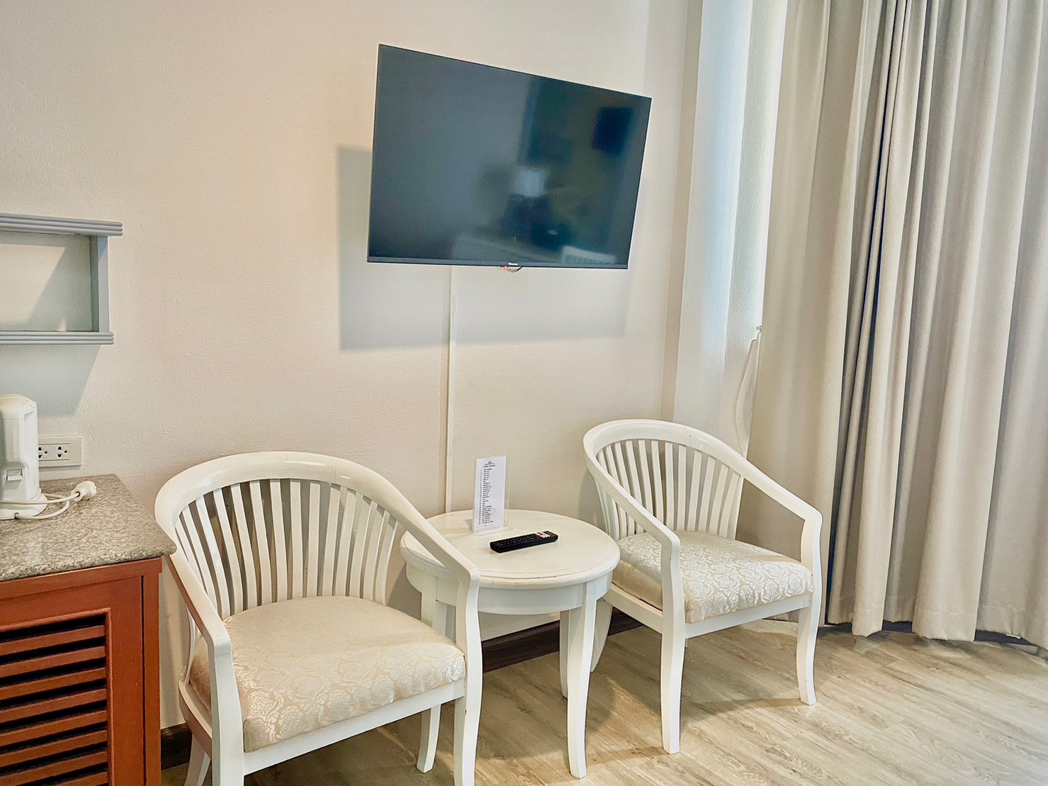Room Image 3