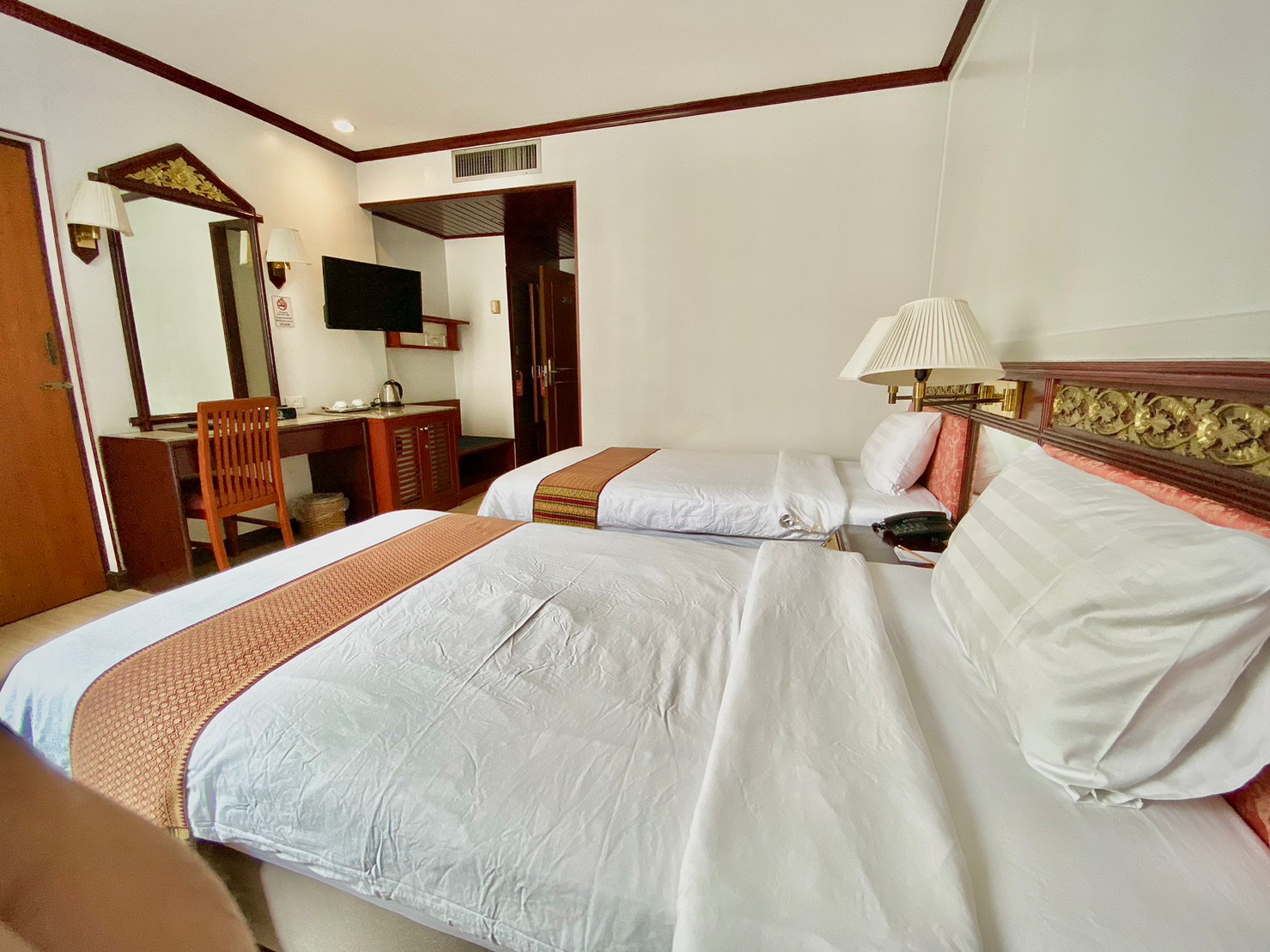 Room Image 3